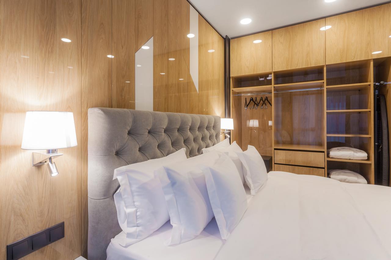 Platinia Hotel 5*